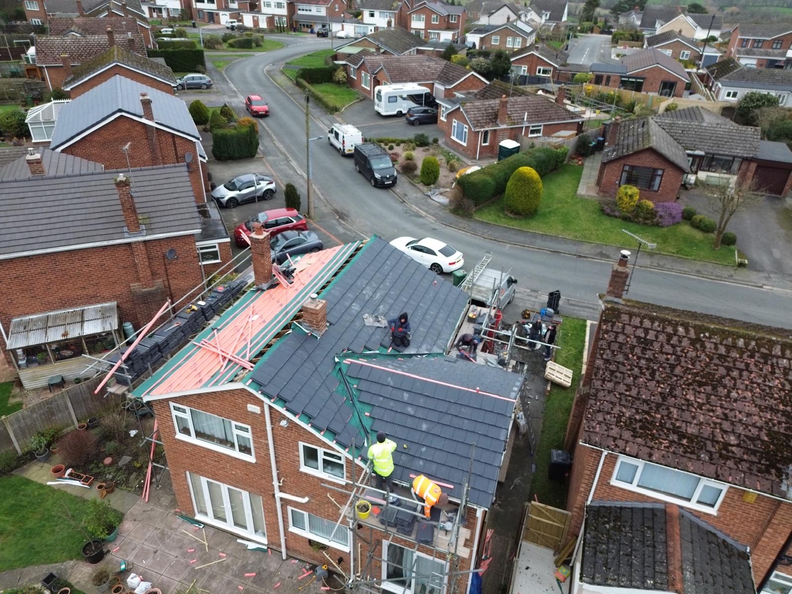About Elton Roofers