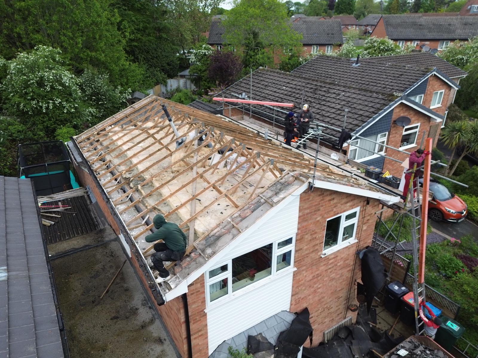 Elton Roofers